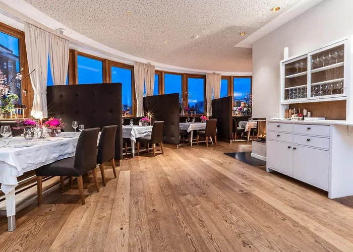 Kitzbuehel Residences Шале *